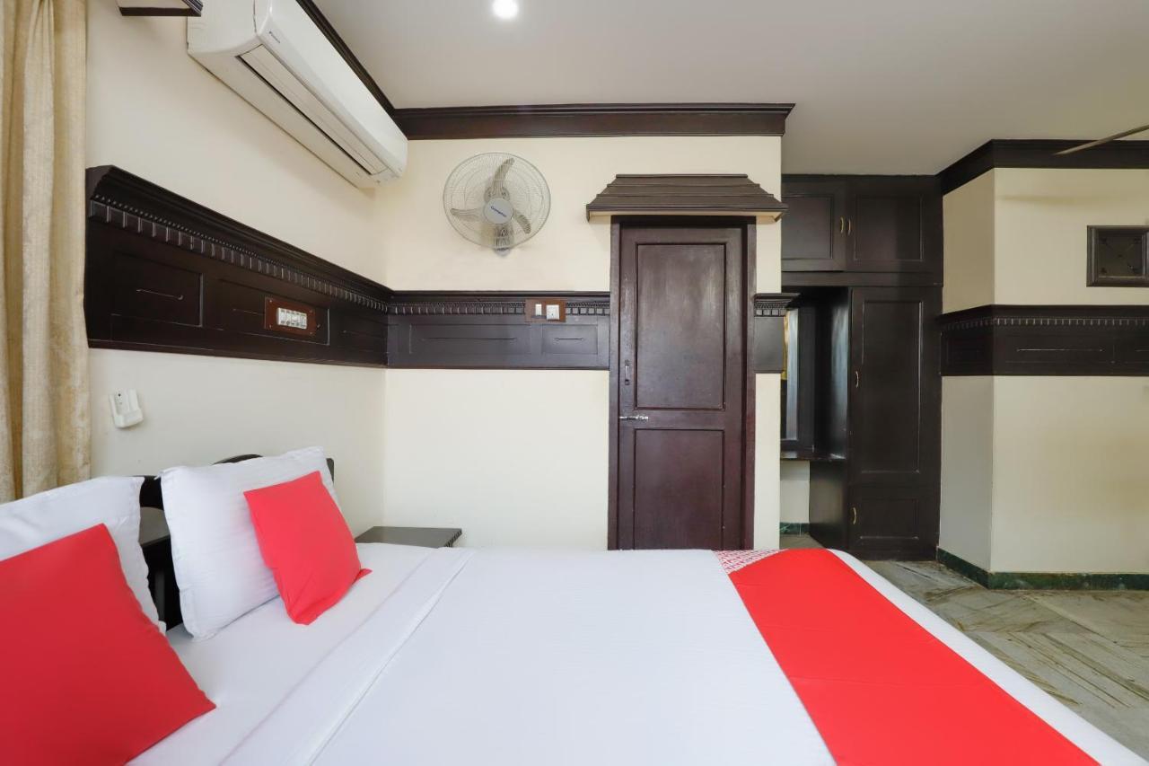 Oyo 65685 Amaravathi Hotel 3*